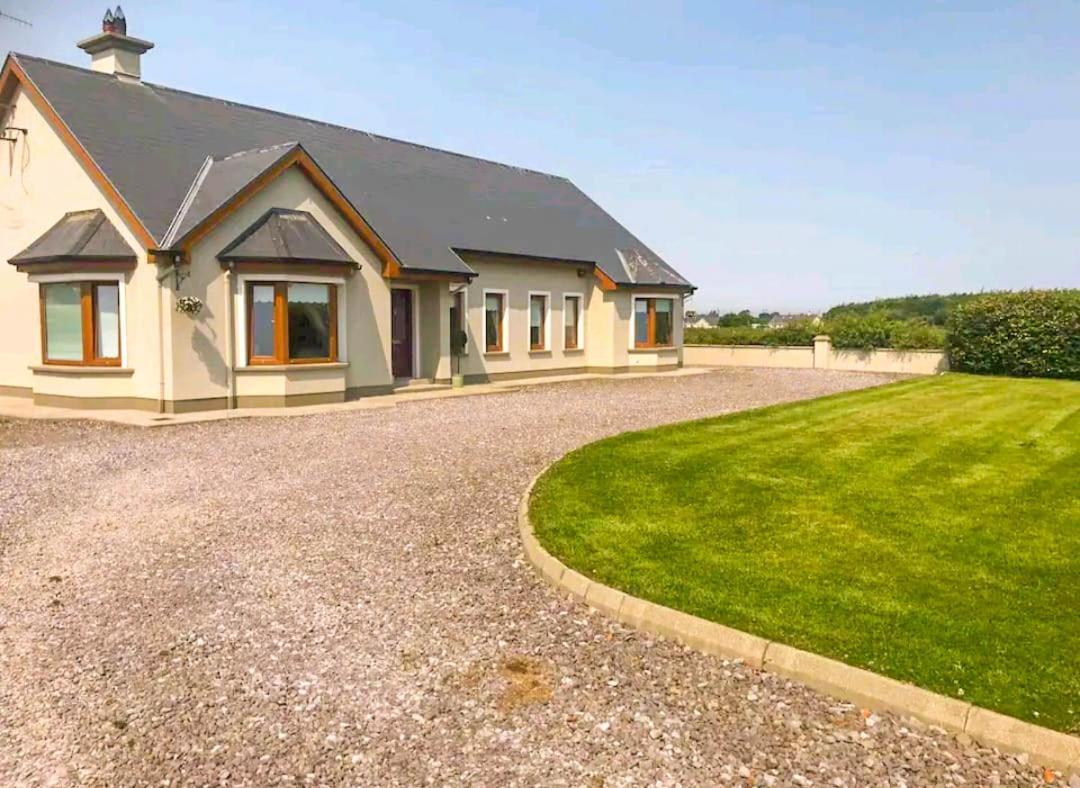 An Ghlaise Bheag Villa Listowel Exterior photo